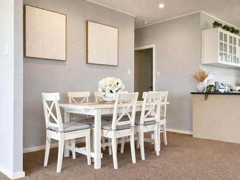 Anita Cottage waterfront House in Central Coast
