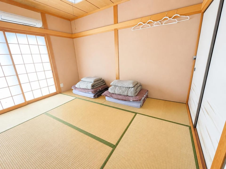 ゲストハウスBUN完全一棟貸しの自然に囲まれたお宿bun House in Tokyo Prefecture