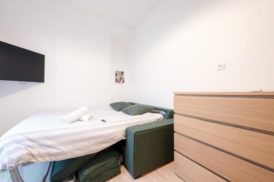 Charmant Appt - Patio & Climatisé - Centre Ville Apartment in Bordeaux