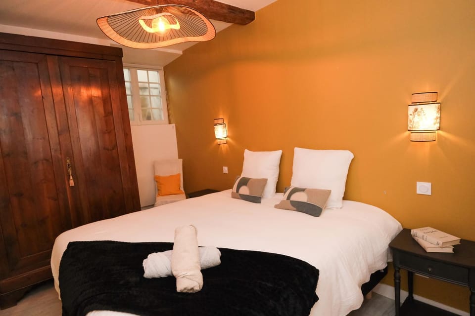 Romantic-Baby Apartment in Occitanie