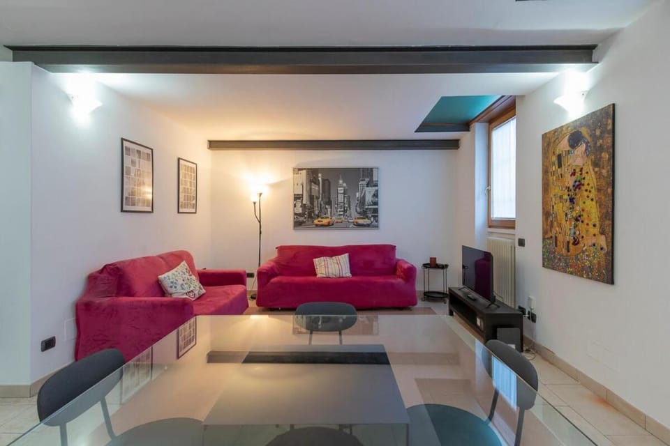 Xenia - 4 room apt in Via Zamenhof 21 Apartment in Milan