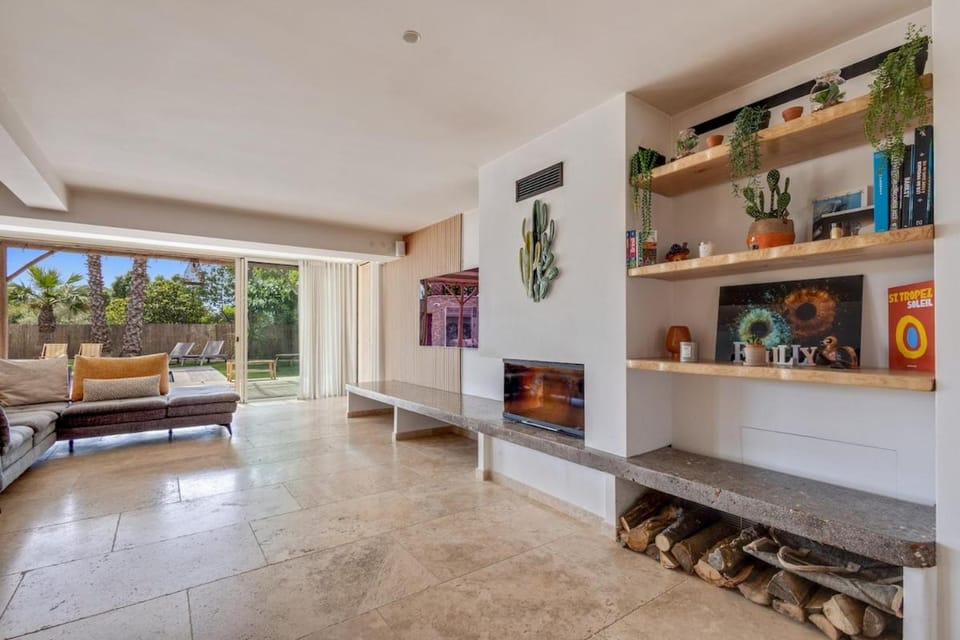Villa 10 pers avec piscine, à deux pas de la mer Villa in La Croix-Valmer
