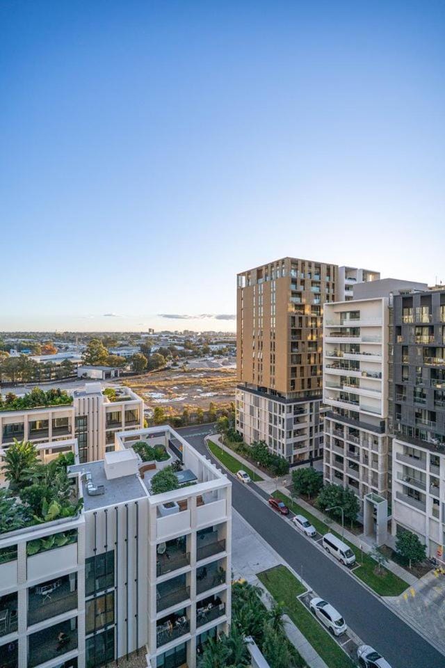 91L Abnb-Style Accor 1BR With Secure Parking, Near To Train Apartment in Lidcombe