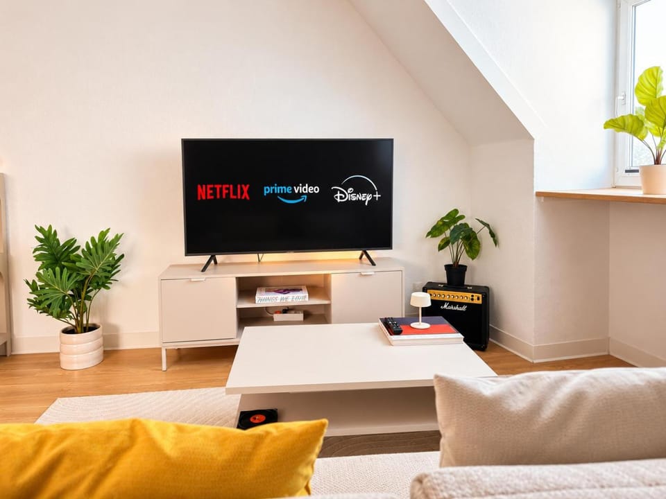 TV and multimedia, Living room