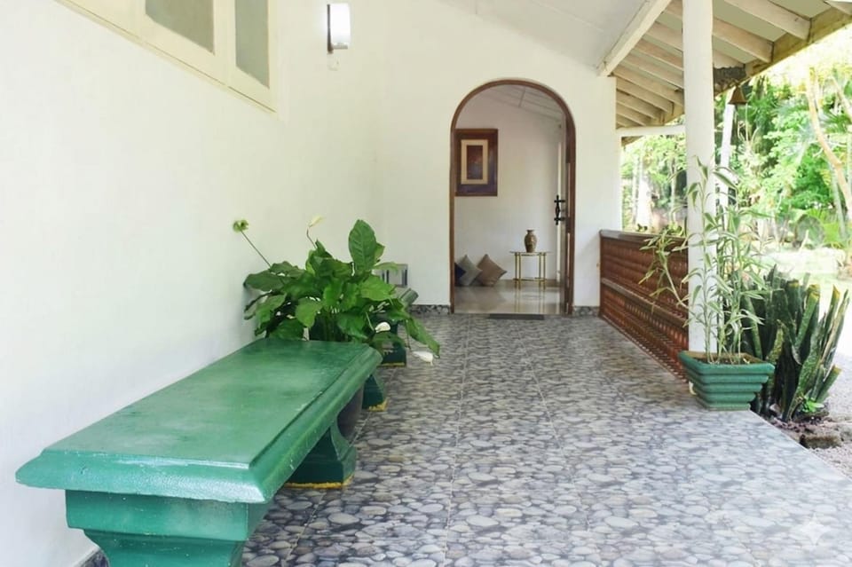 RestWell Bangalow Bed and Breakfast in Sri Lanka