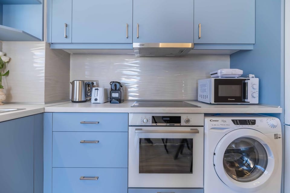 microwave, oven, toaster, kitchen