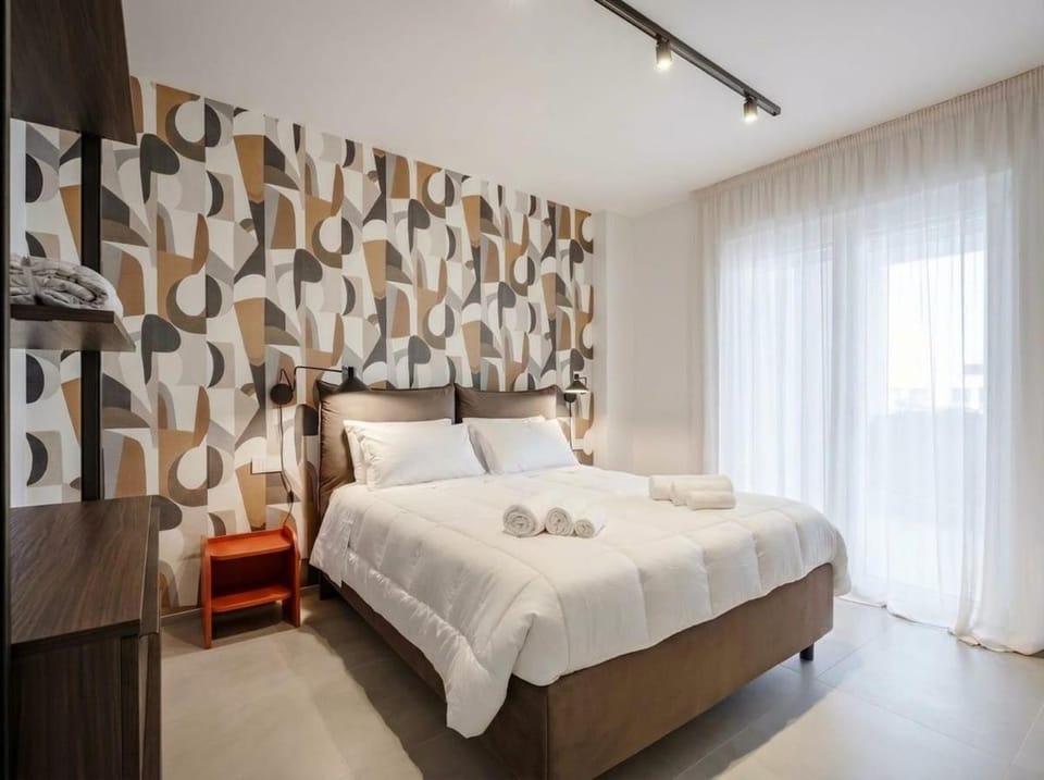 Urban Penthouse Terrace with Parking Apartment in Bari