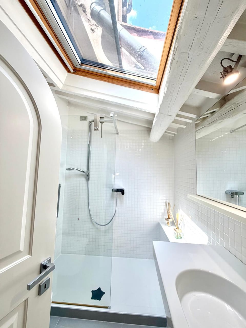 Attico luminoso con ascensore Apartment in Florence