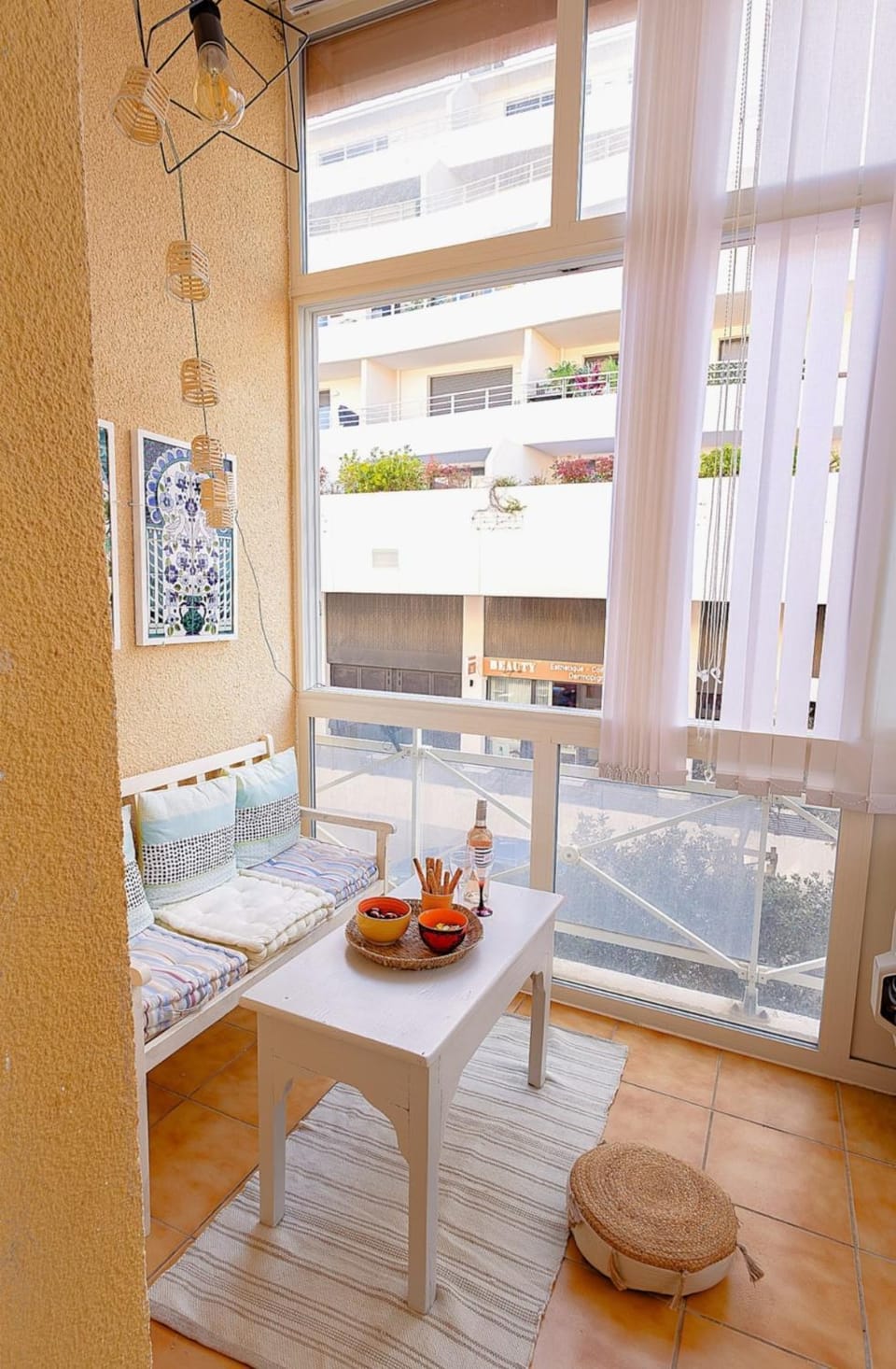 Patio, View (from property/room), Balcony/Terrace, Dining area, Sea view, Quiet street view, concierge