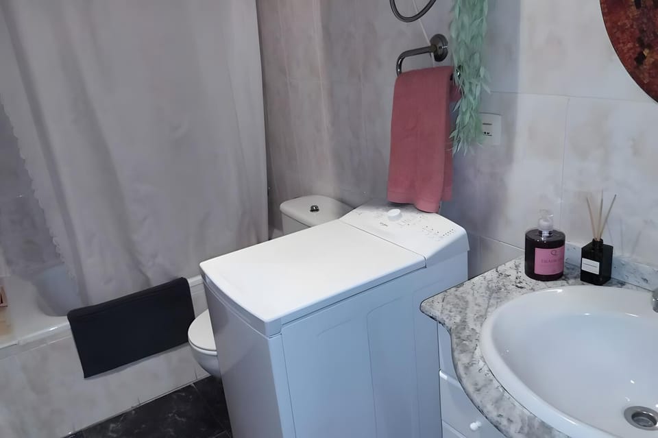 Bathroom, Living room