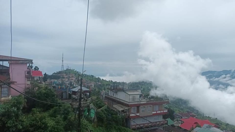 Mist N Mountain Apartment in West Bengal