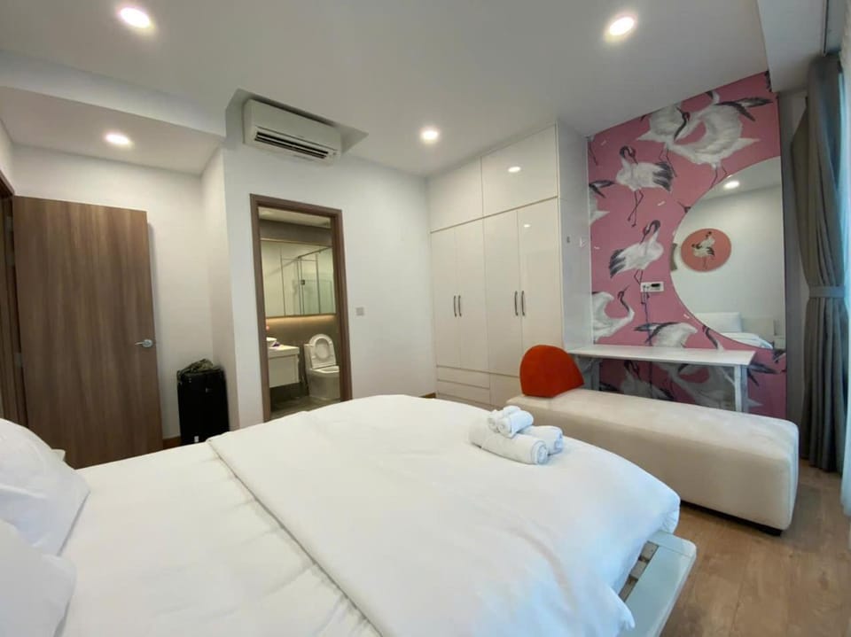 Sunwah Pearl Luxury Apartment Apartment in Ho Chi Minh City