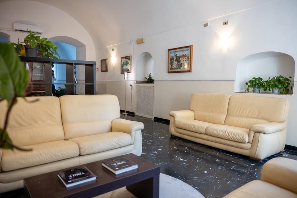Hotel Miramare Hotel in Pietra Ligure
