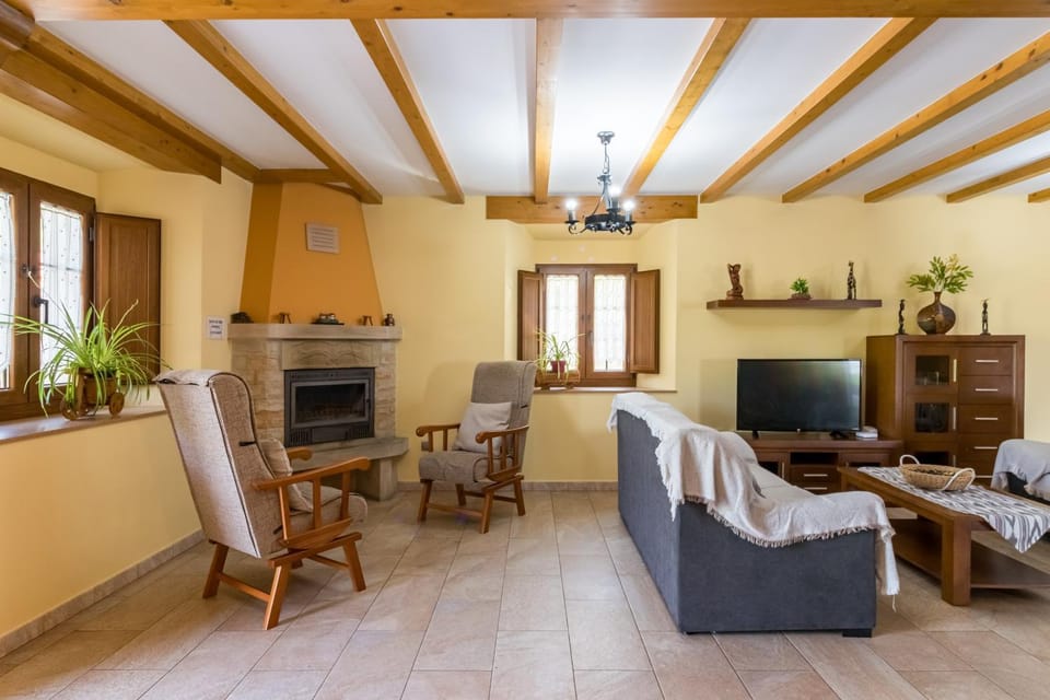 La Cabaña de Manuela House in Cantabria