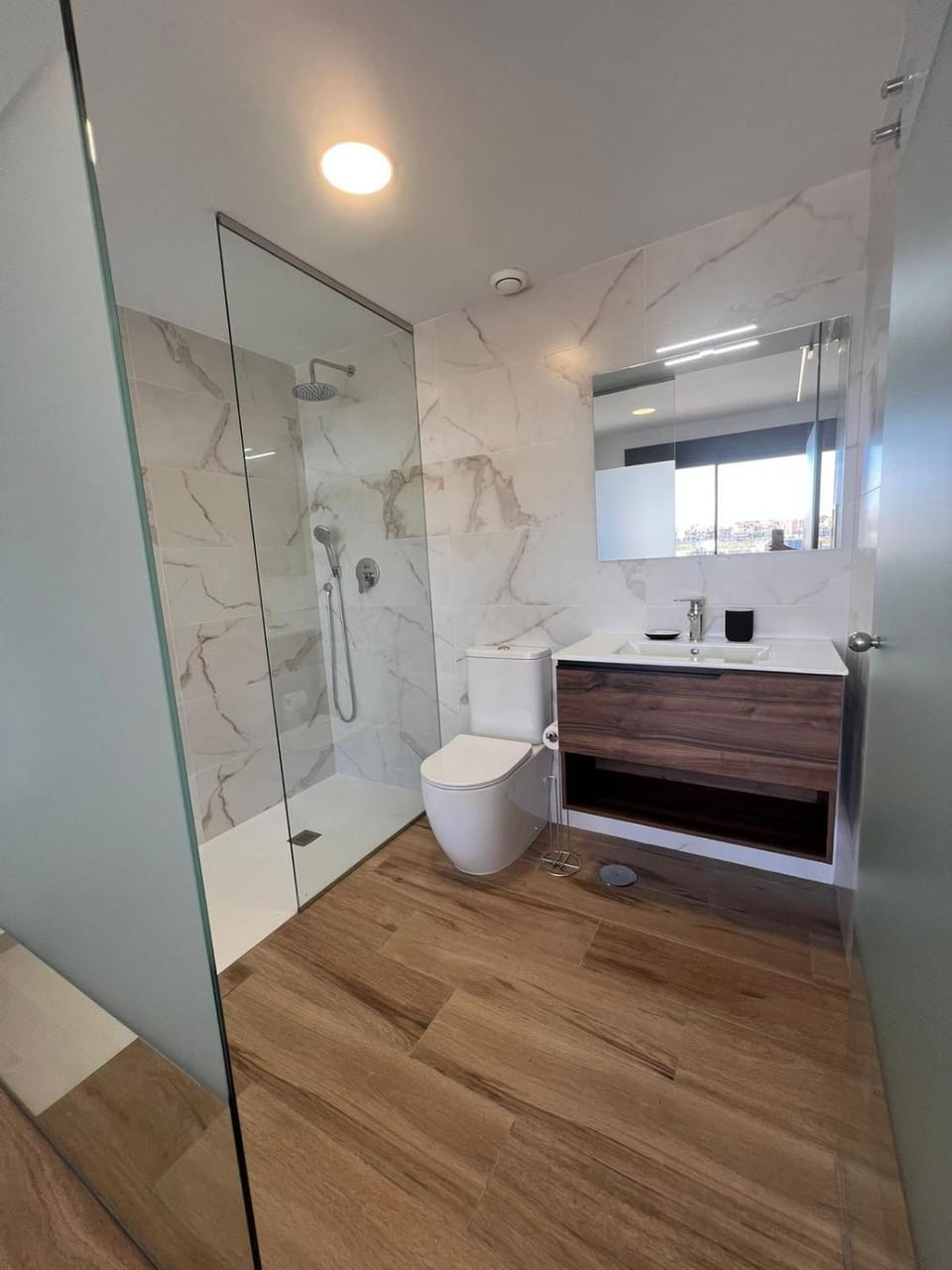 Shower, Toilet, Bathroom