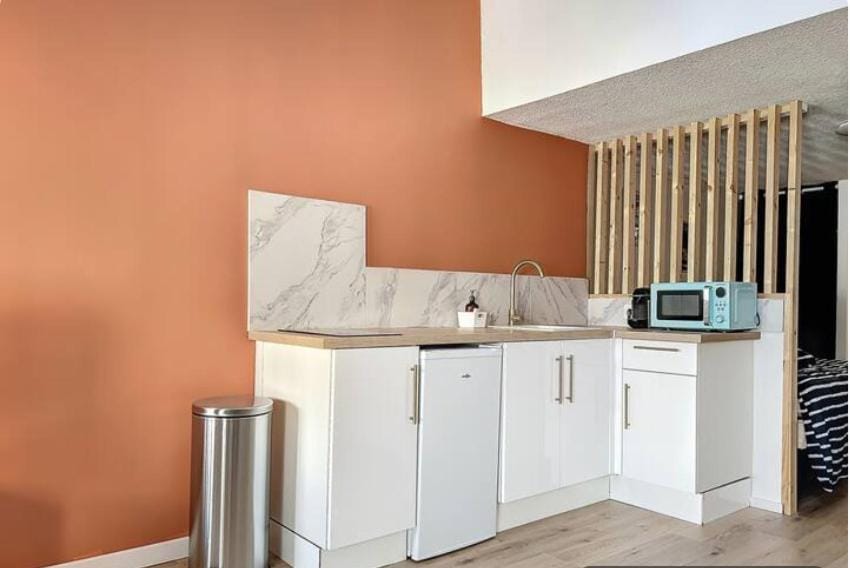 Appart charmant jusqu'à 4 personnes vue cathédrale Apartment in Toulon
