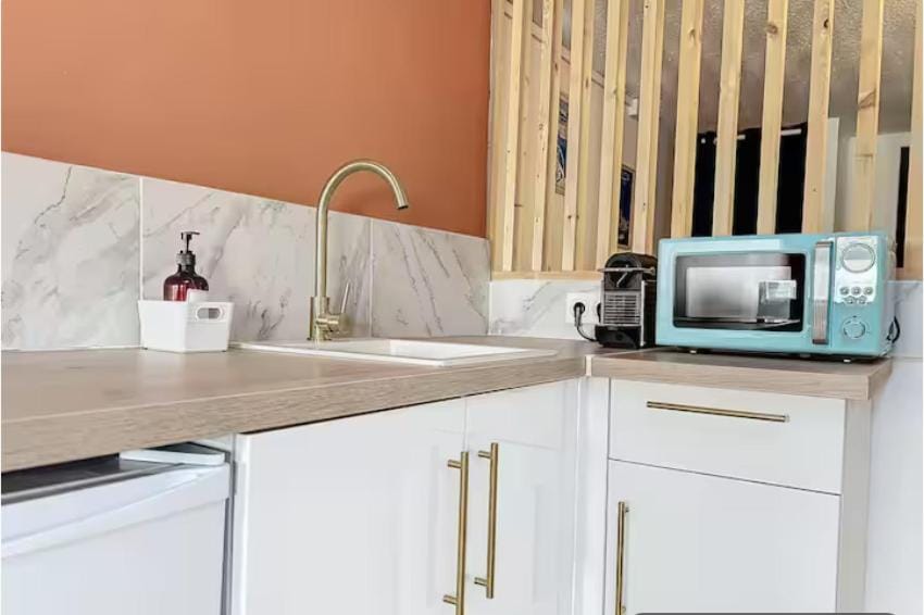 Appart charmant jusqu'à 4 personnes vue cathédrale Apartment in Toulon