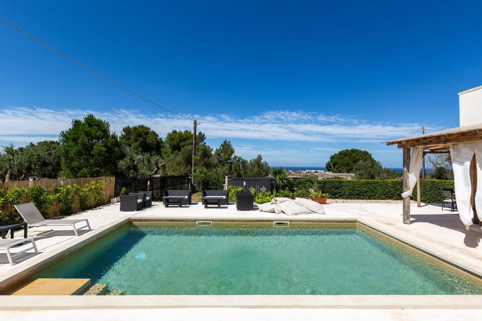 Patio, Garden, Swimming pool