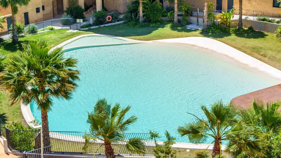 Pool view, Swimming pool, Swimming pool