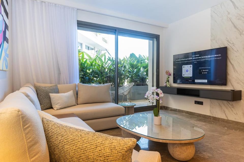 Anfa Superieur Premium Apartment Seaside, with Pool, Parking Apartment in Casablanca
