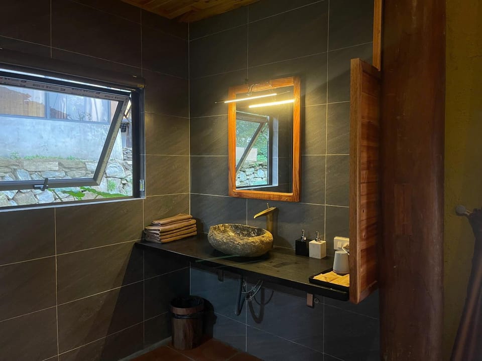 Làng Đá Hồng Thái Apartment hotel in Vietnam