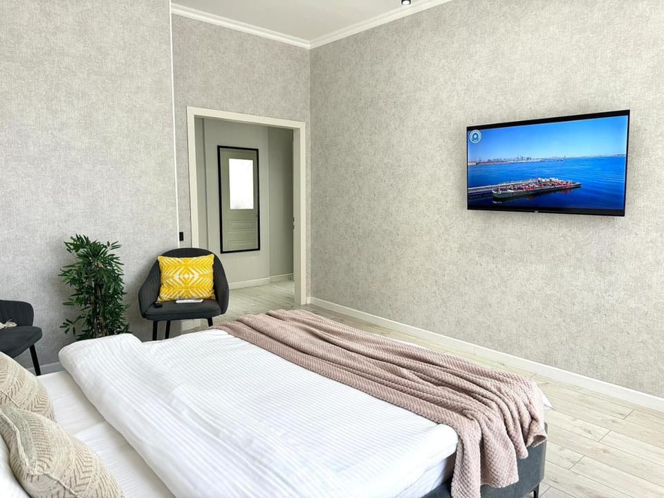 TV and multimedia, Bedroom