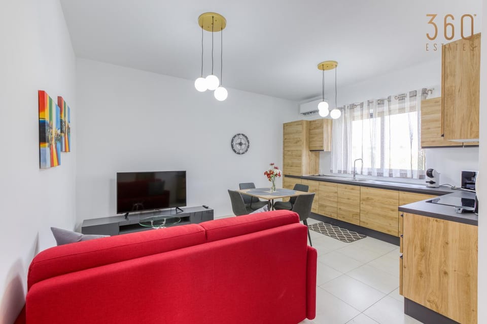 Communal lounge/ TV room, TV and multimedia, Kitchen or kitchenette, Living room, Seating area, Dining area, Evening entertainment, minibar, oven, stove