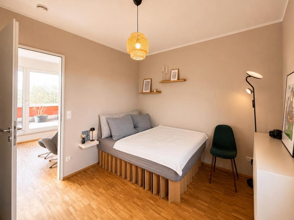 Bed, Photo of the whole room, Bedroom