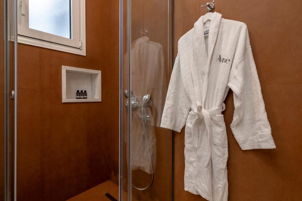 Aone central luxury suites Apartment in Messenia
