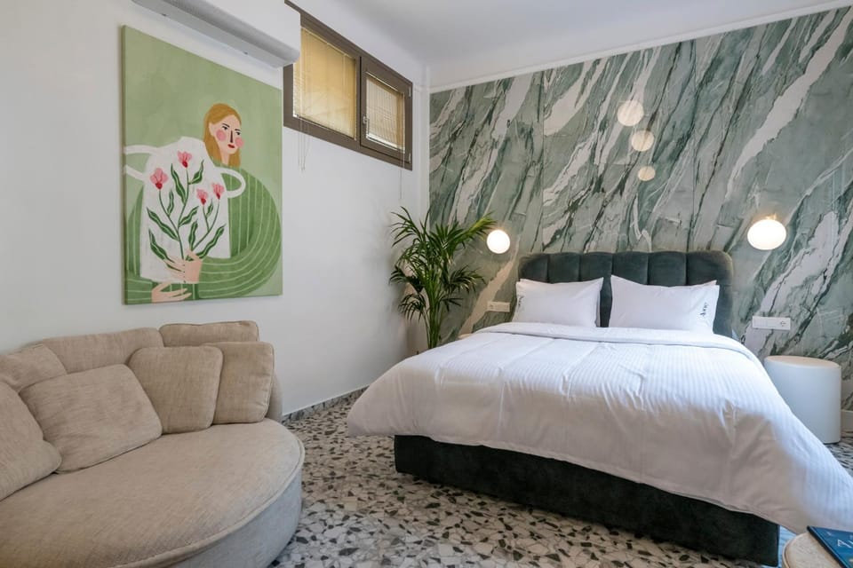 Aone central luxury suites Apartment in Messenia