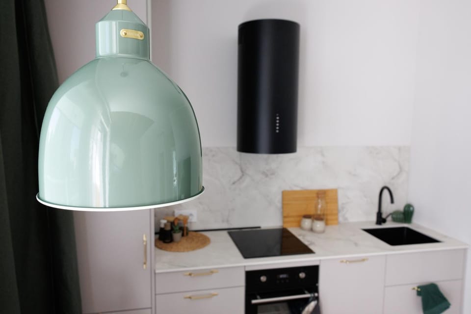Kitchen or kitchenette, Food, Meals