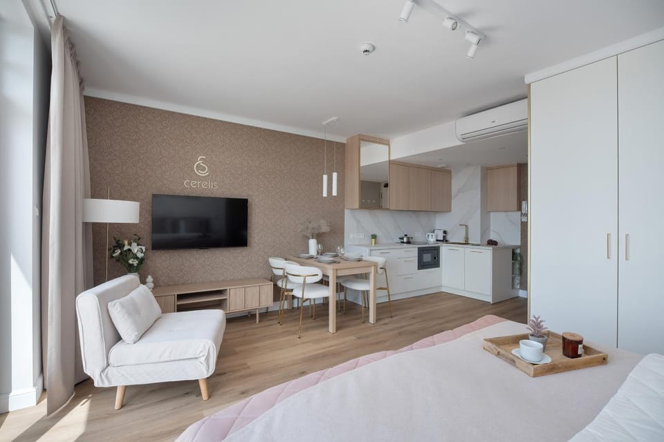 TV and multimedia, Living room, Seating area