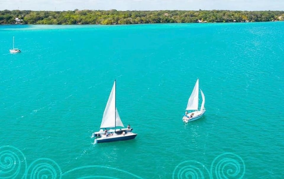 Yacht for rent in Bacalar Docked boat in State of Quintana Roo