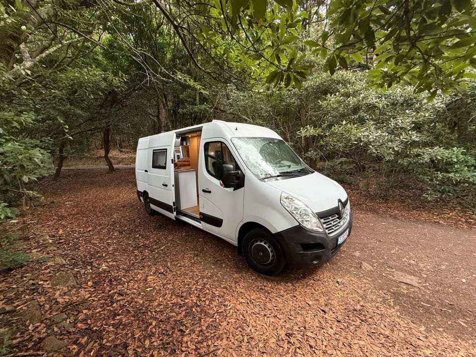 Tenerife Nomad Campers Campground/ 
RV Resort in Abona