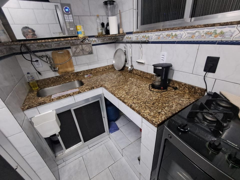 STUDIO CLIMATIZADO A 30km DE COPACABANA Vacation rental in Rio de Janeiro