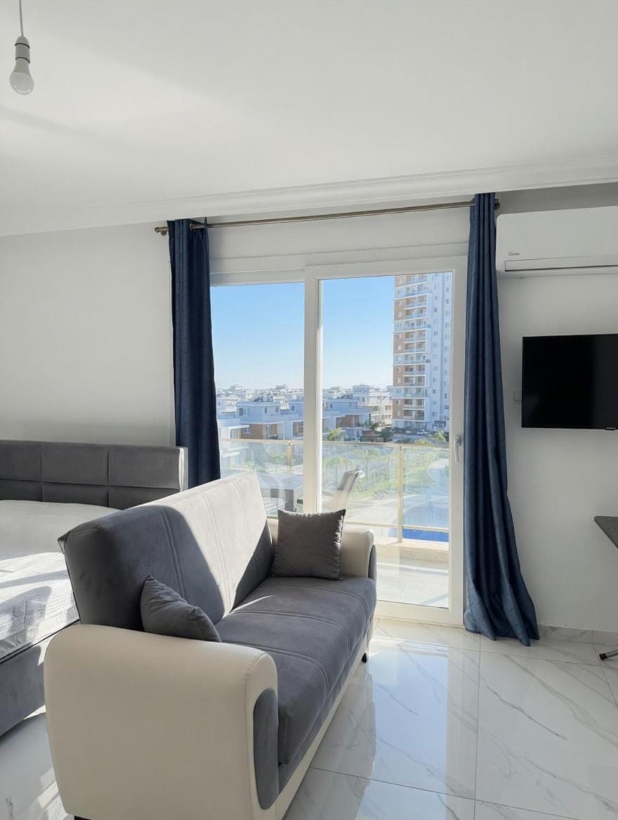 Long Beach Royal Sun Elite Studio with Pool KKTC Apartment in Famagusta District