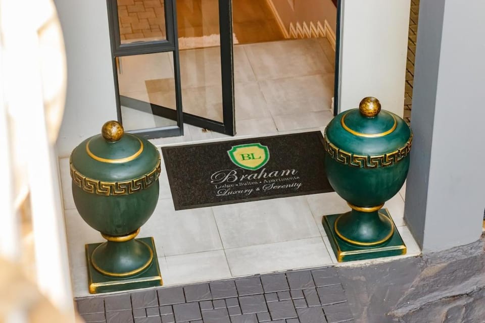 Braham Lodge - The Octave 4 Villa in Sandton