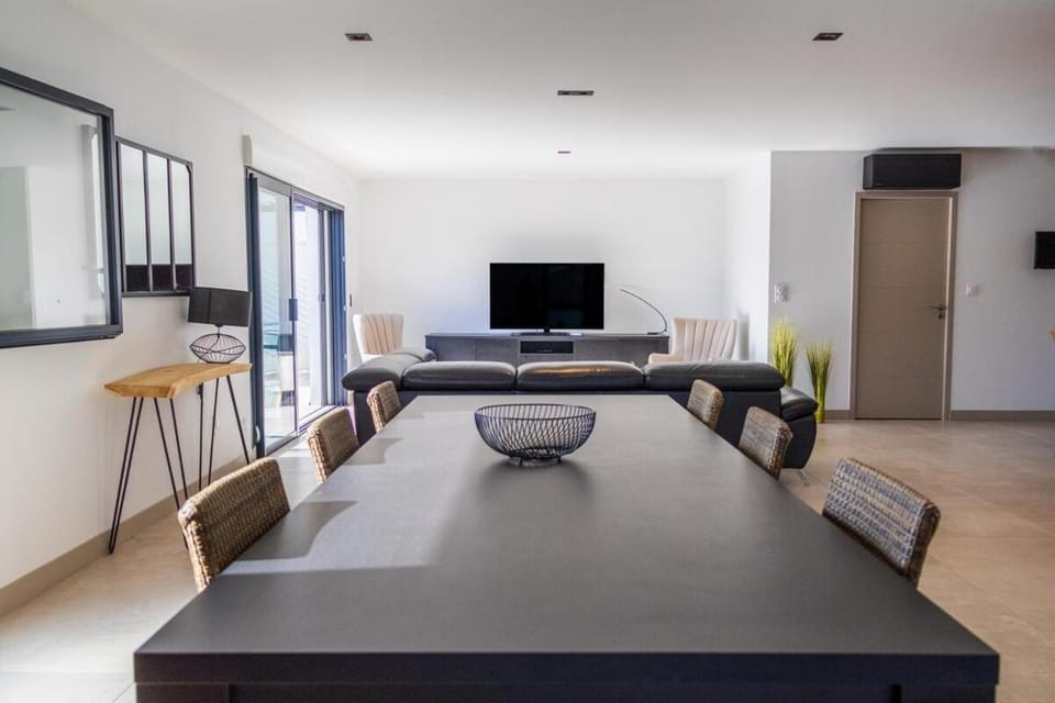 Magnifique Duplex avec Spa privé Apartment in La Rochelle