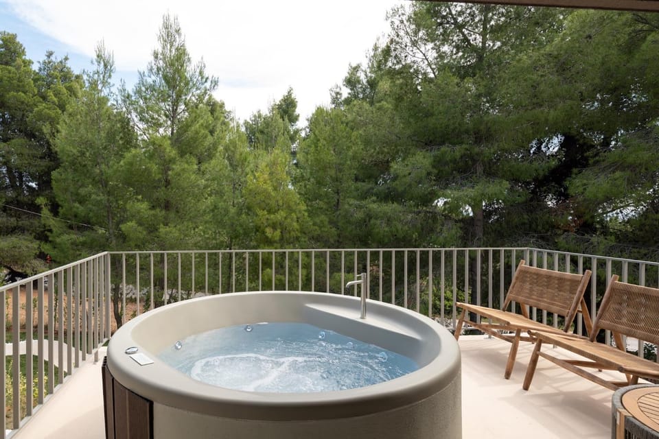 Domus Gaia Suites Villa in Halkidiki