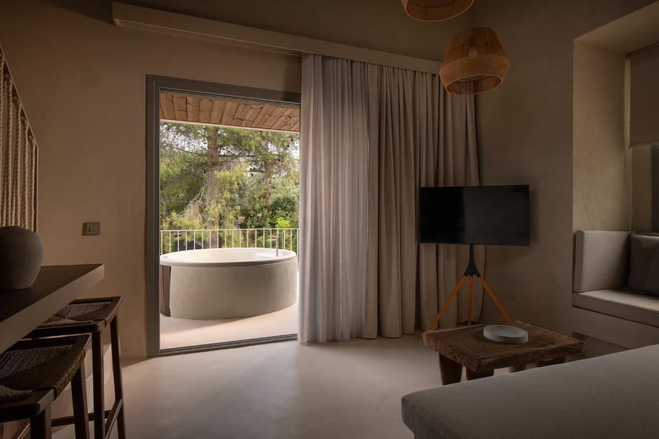 Domus Gaia Suites Villa in Halkidiki