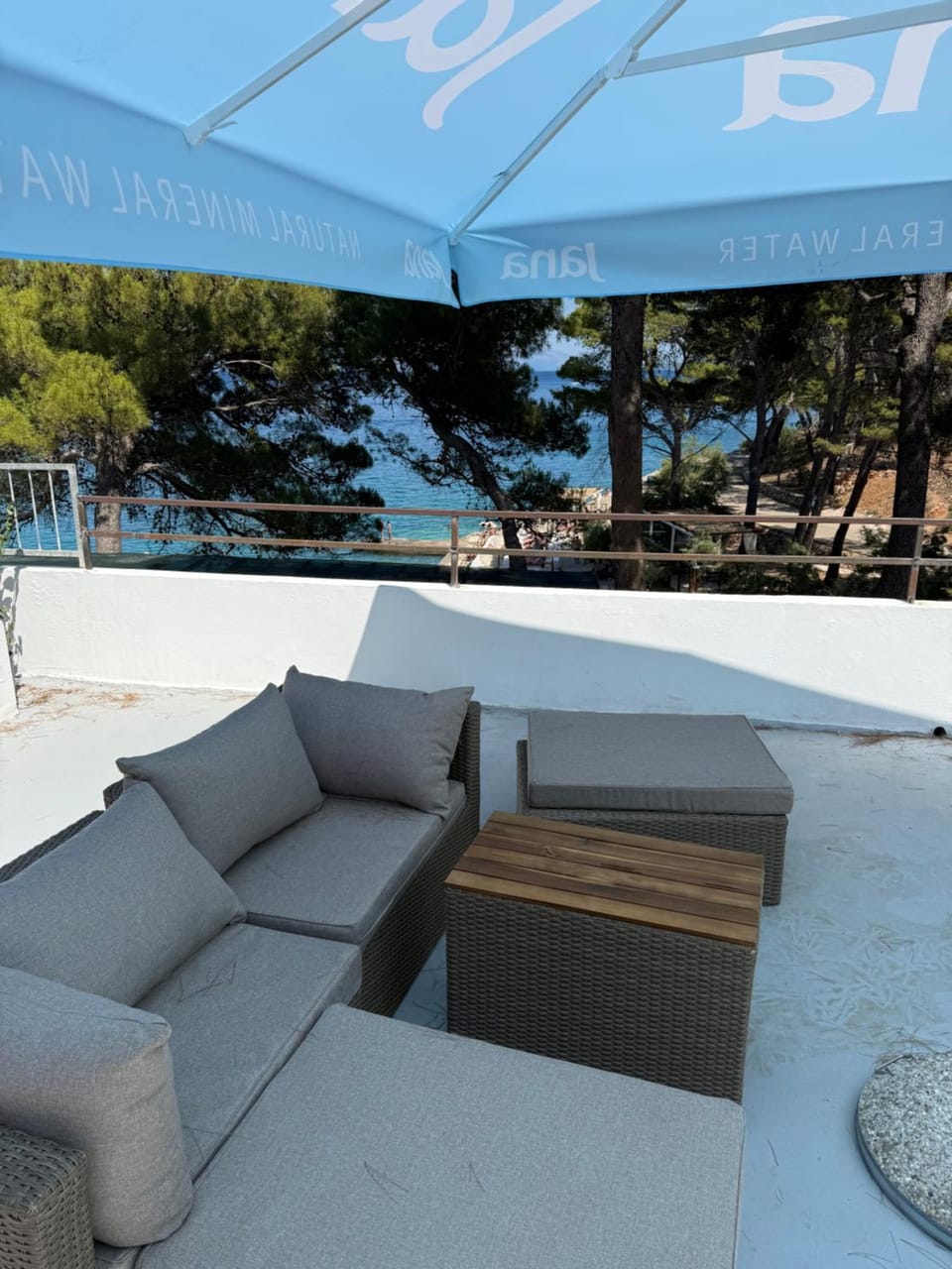 Apartmani Družijanić -La Petit Paradis- Bed and Breakfast in Vrboska