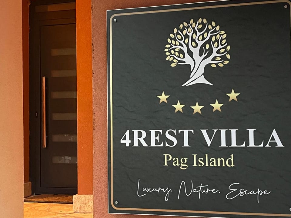 4Rest Villa Apartment in Novalja