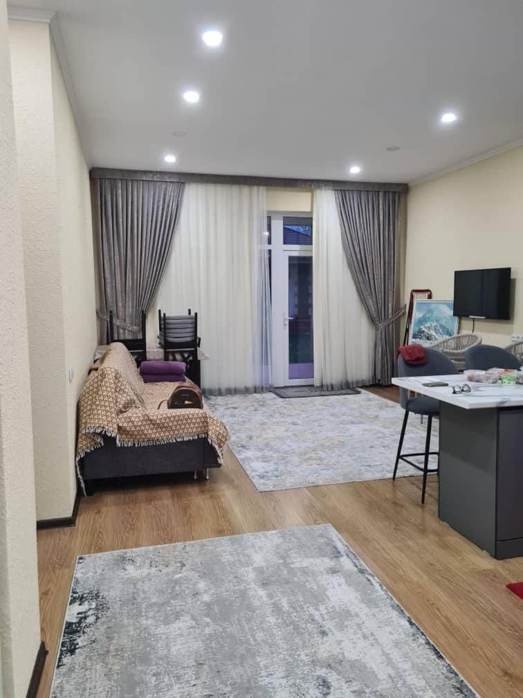 Коттедж на Иссыкуле в Карвен 4 сезона House in Almaty Region, Kazakhstan