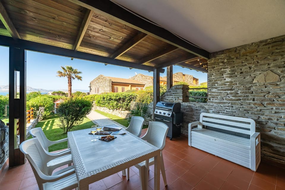 AffittaSardegna-Trilo Maestrale Apartment in Stintino