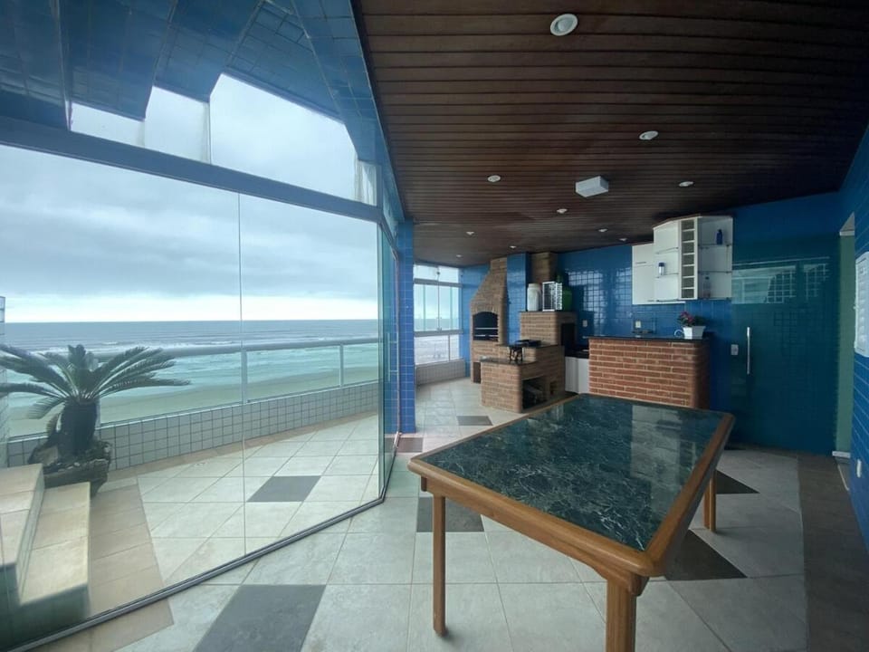 Duplex com Piscina, Pé na Areia Apartment in Bertioga