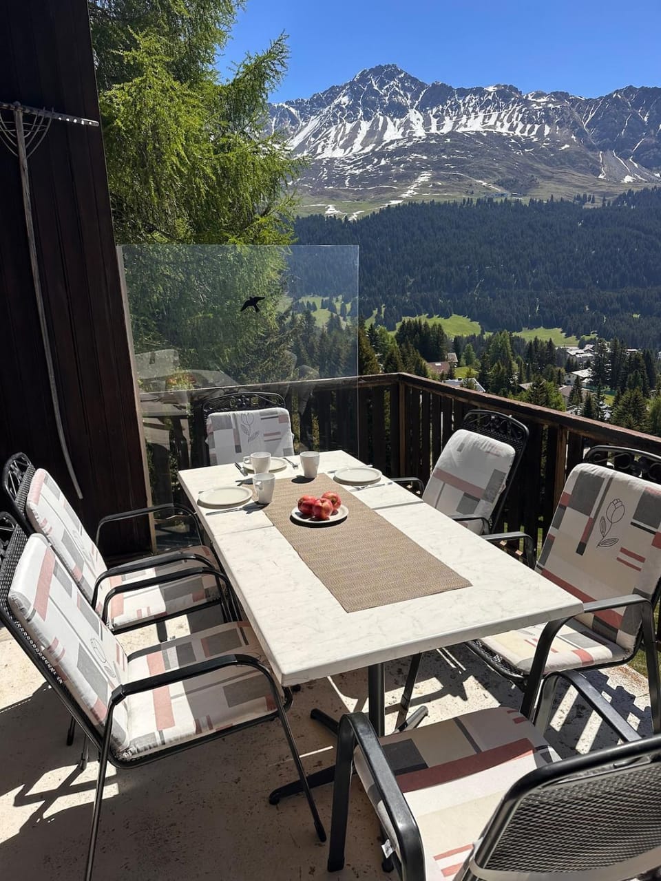 Natural landscape, Balcony/Terrace, Dining area, Mountain view