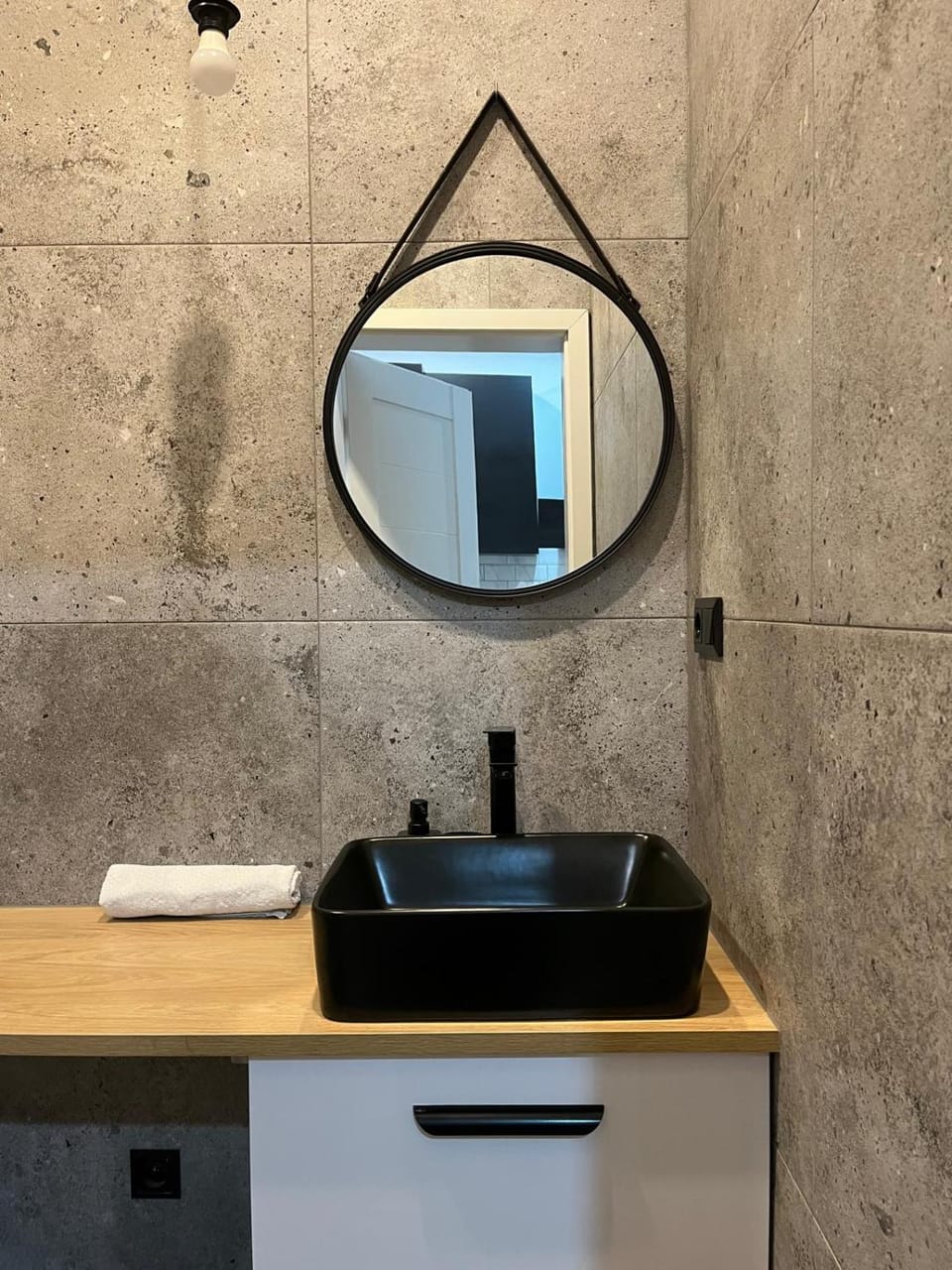 Katowice Central Suites l ZABRSKA Apartment in Poland