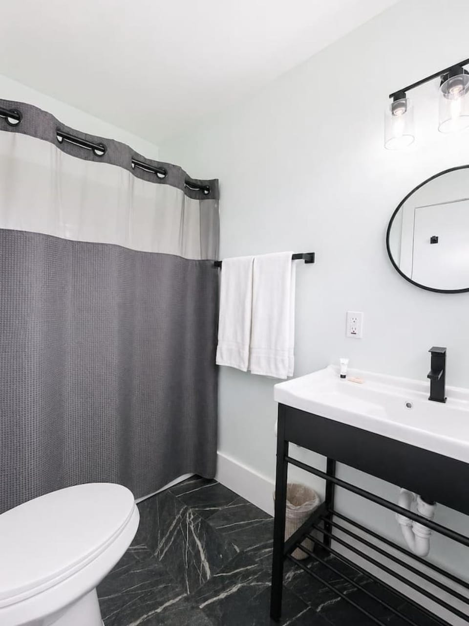 The Lake Hills Motel Apartment hotel in Lake of the Ozarks
