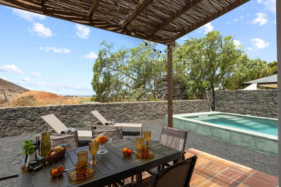 Home2Book Elegant Villa with Private Pool in Yaiza Villa in Isla de Lanzarote
