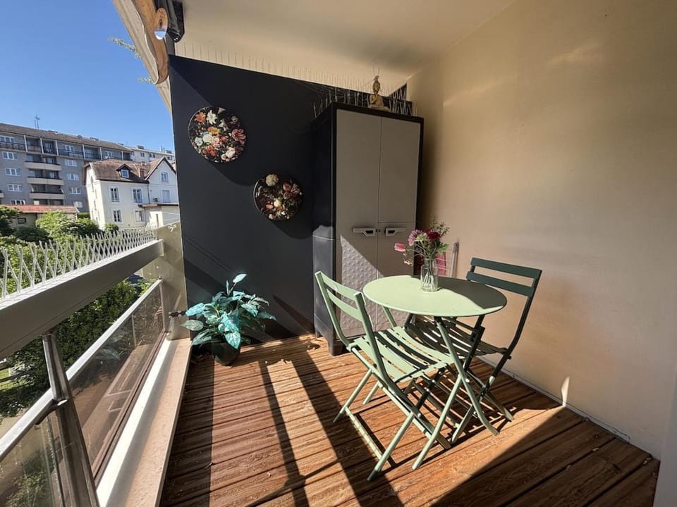 l'Ambassadeur Apartment in Évian-les-Bains
